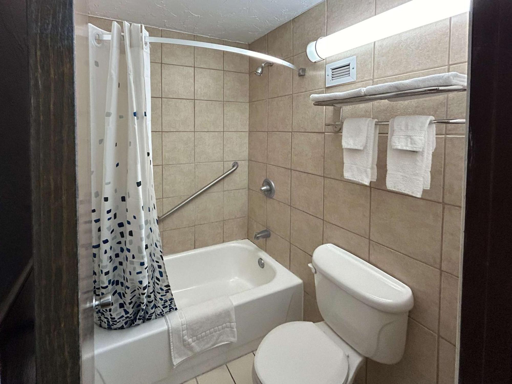 Motel 6 Ada Ok Luaran gambar